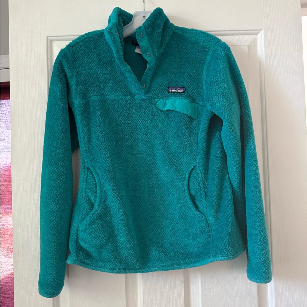 Patagonia Women's Teal Sweater